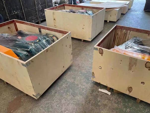 開(kāi)工啦！發(fā)往佛山XQSSR150羅茨鼓風(fēng)機(jī) 30KW4臺(tái)(圖1)